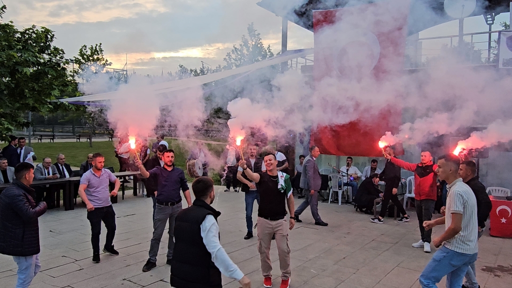 2e7ab044-66f4-4a43-9f2b-e49cb10bb859