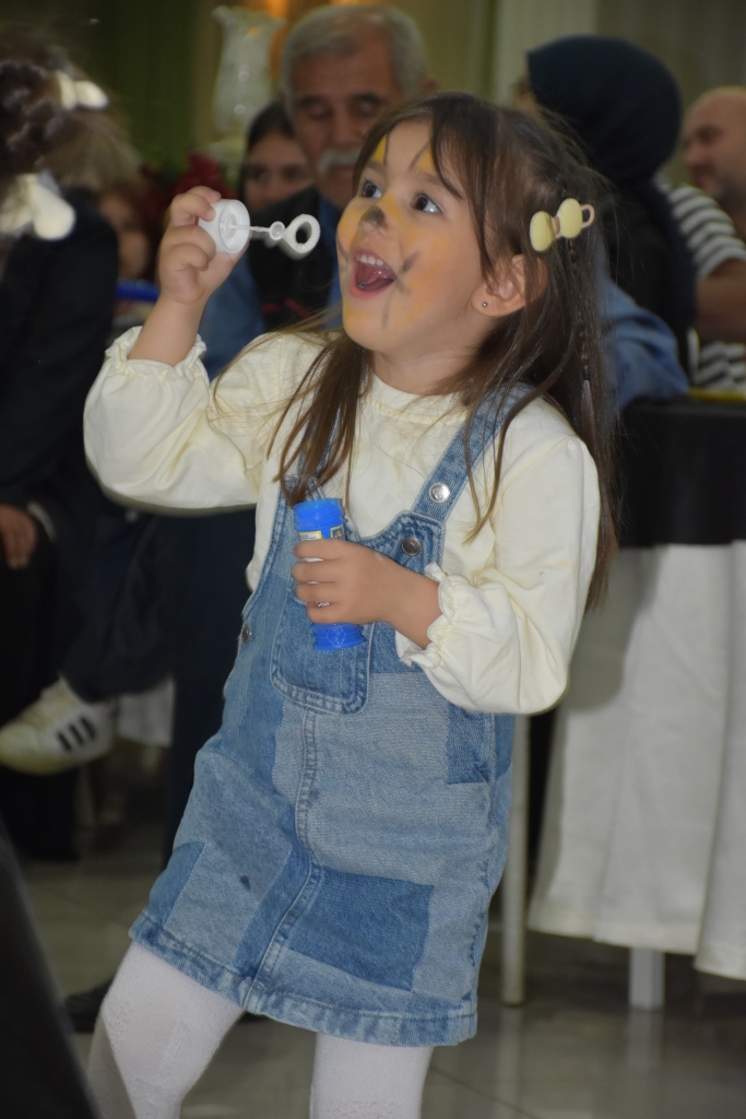 860f4e8d-b81c-4839-ba92-87331b8a75b4